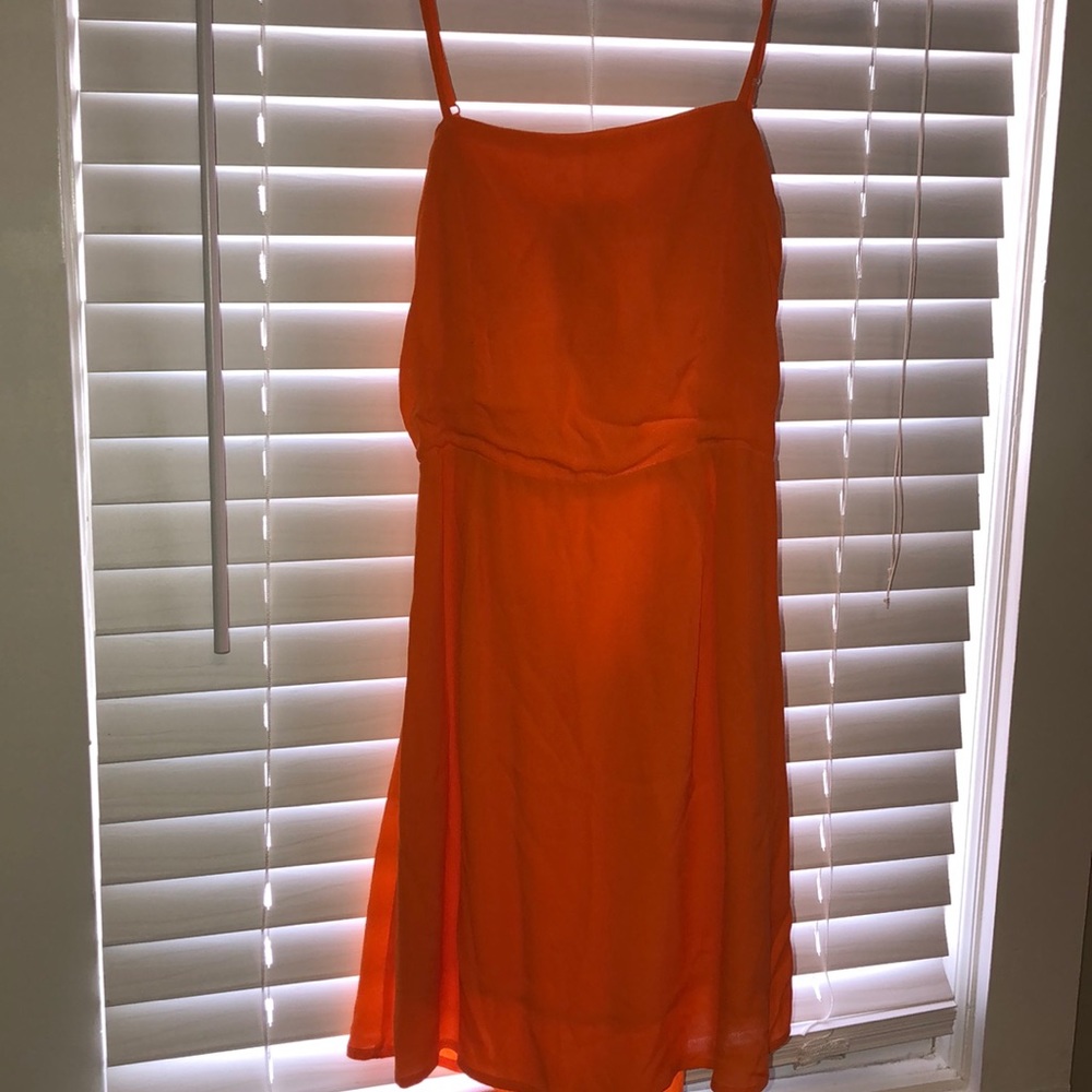 Orange mini dress size med